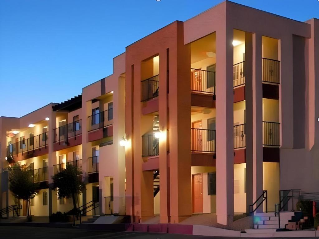 Hotel Nellis At Main Gate